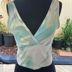 Green and White $10 Women's V-Neck Top size S
